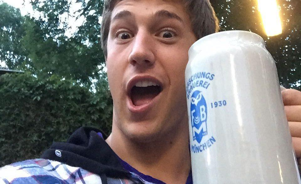 This is what you look like after 1.5L of 7.6% Bavarian beer. Need I say more? #Bavaria #beeroholic Prost! 🍻