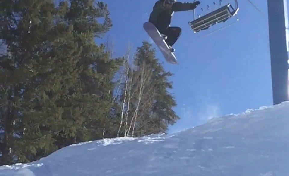 Who’s excited for the season?🌨 I definitely am! 🏂#skithebeav #skiutah  Little Beaver #JumpHill