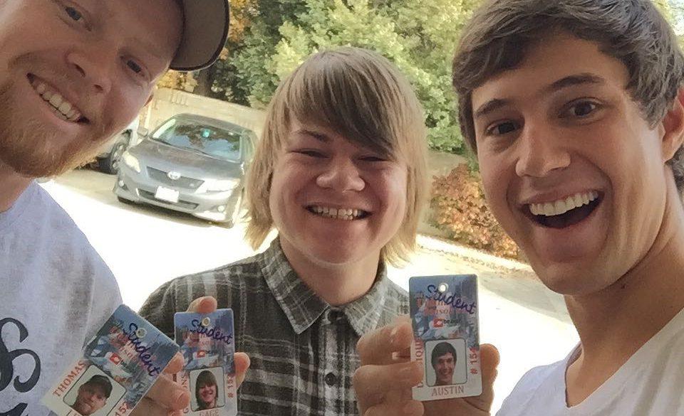 Got our ’15-16 passes to the Beav!  See you up on the mountain 😎 #skithebeav #shredpow #skiutah 🏂#prayforsnow❄️ #trewseasonpass