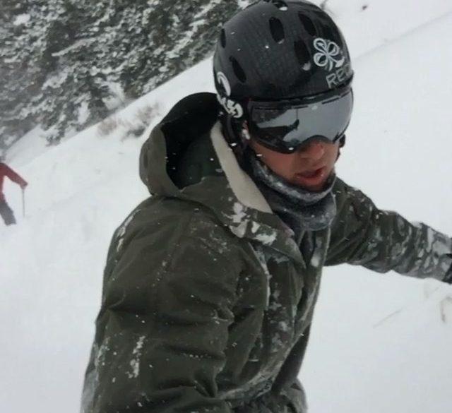 Life of a ski bum. Can’t complain one bit. #footofpow #skiutah #skithebeav #powday #finewine