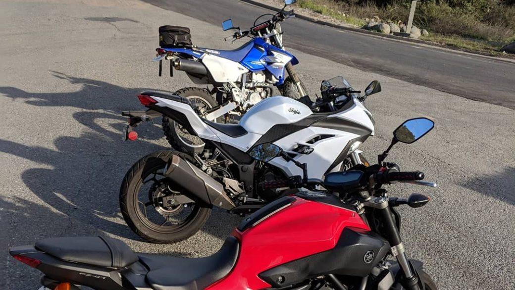 Riding twisties with the boys on a Friday afternoon after work. Repping the colors Red White and Blue 🇺🇸 on three Japanese bikes 🇯🇵